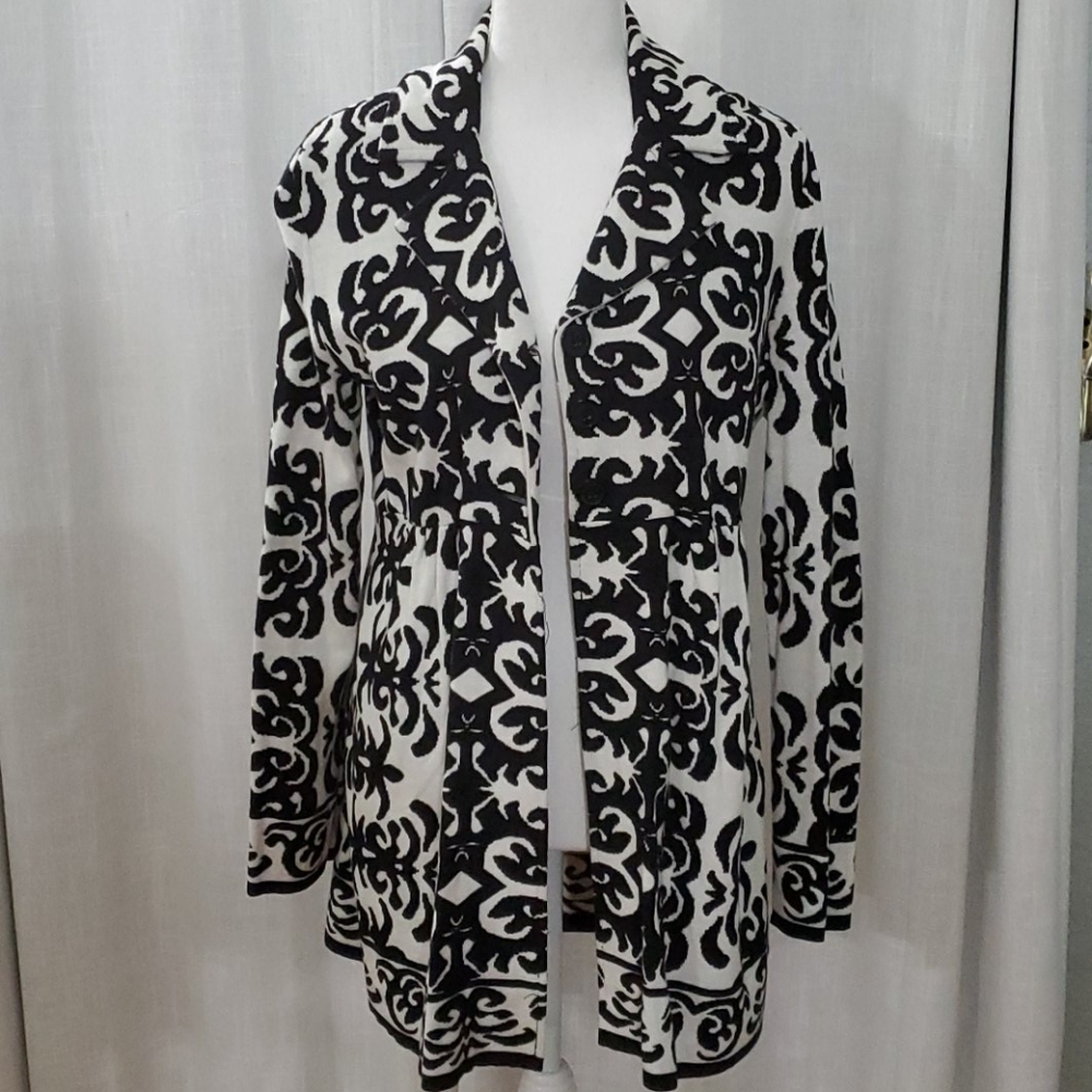 Style & Co. 3 button sweater/jacket size med p